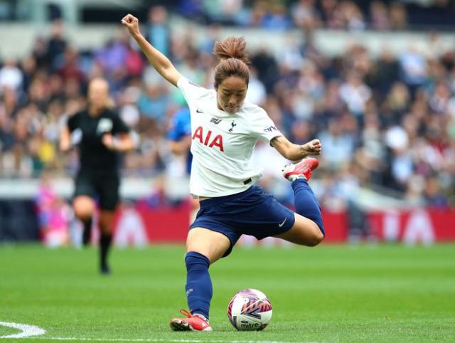 乐鱼中国-唐佳丽替补2分钟送绝杀助攻助力3连胜：盼进球快来